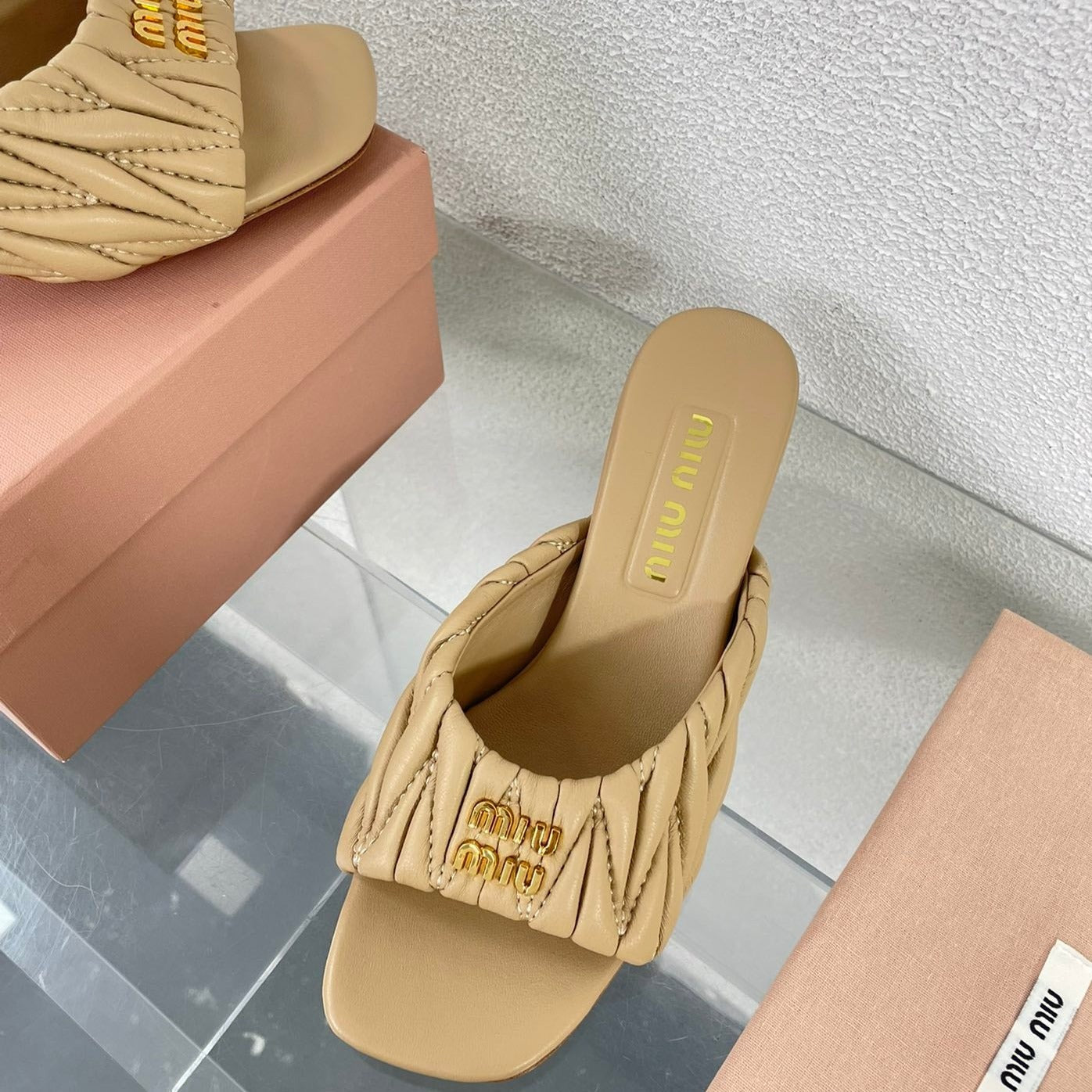 Women's Mid - Heel Apricot Leather Stylized