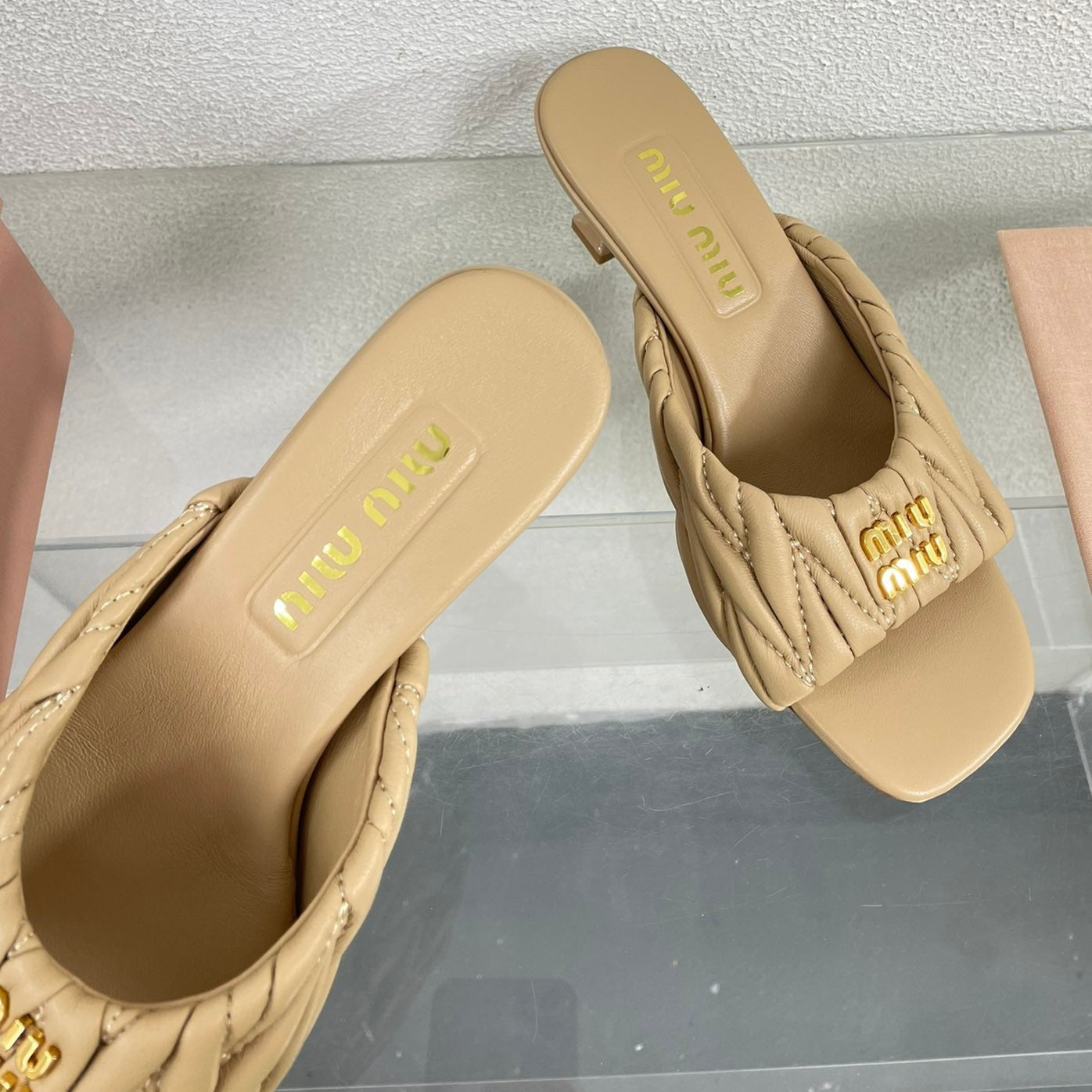 Women's Mid - Heel Apricot Leather Stylized