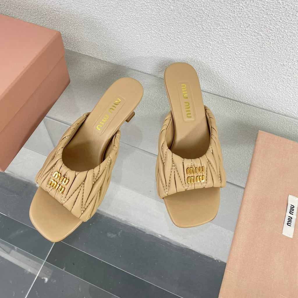 Women's Mid - Heel Apricot Leather Stylized