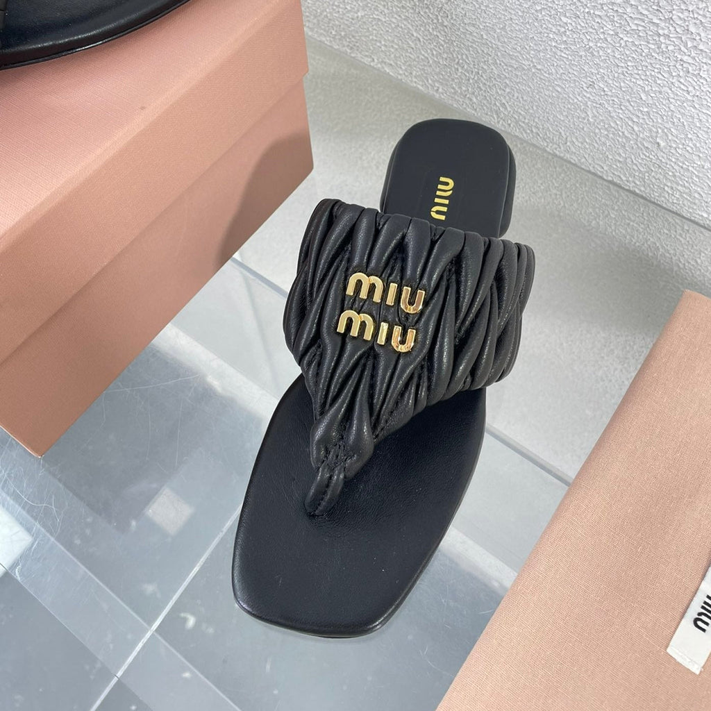 Flip-Flops Black Color Leather Stylized