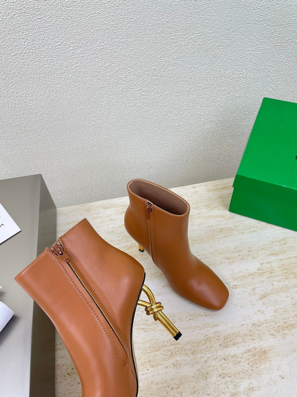 KNOT ANKLE BOOT IN BRONZE BROWN CALFSKIN WITH GOLD METAL HEEL 9 CM