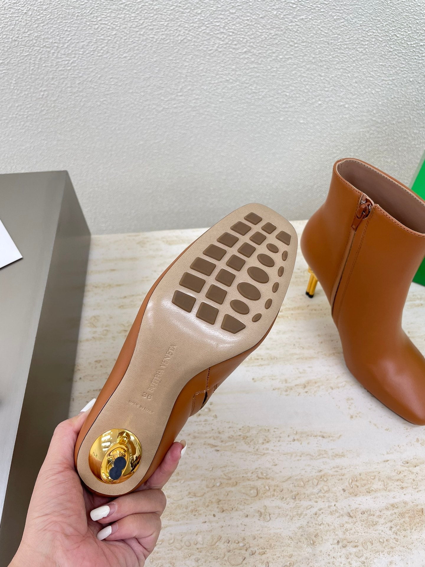 KNOT ANKLE BOOT IN BRONZE BROWN CALFSKIN WITH GOLD METAL HEEL 9 CM