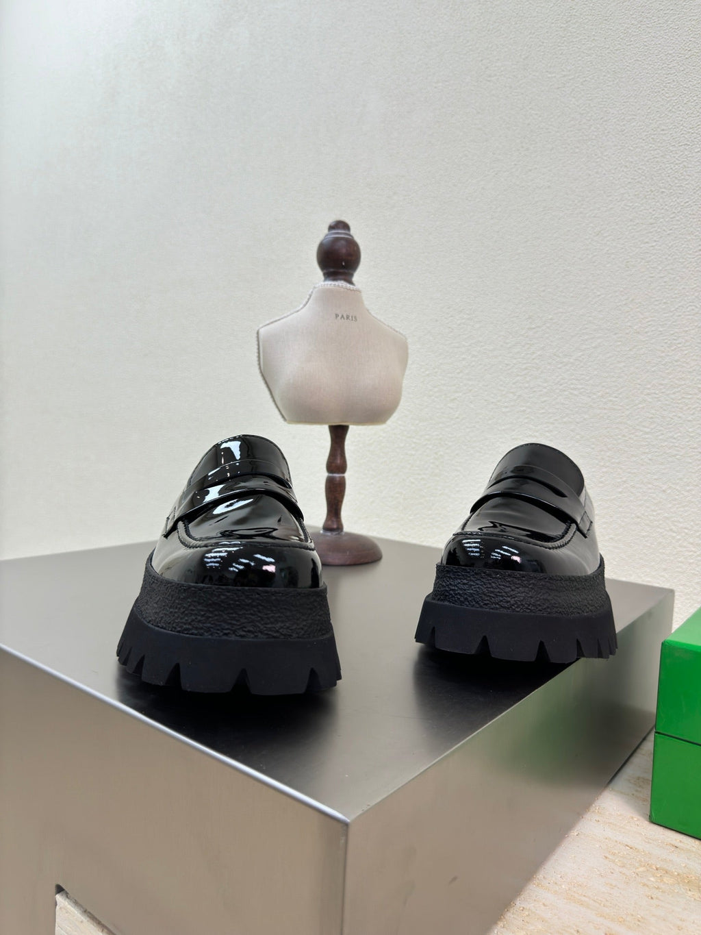 HADDOCK MOCCASIN IN BLACK PATENT CALFSKIN