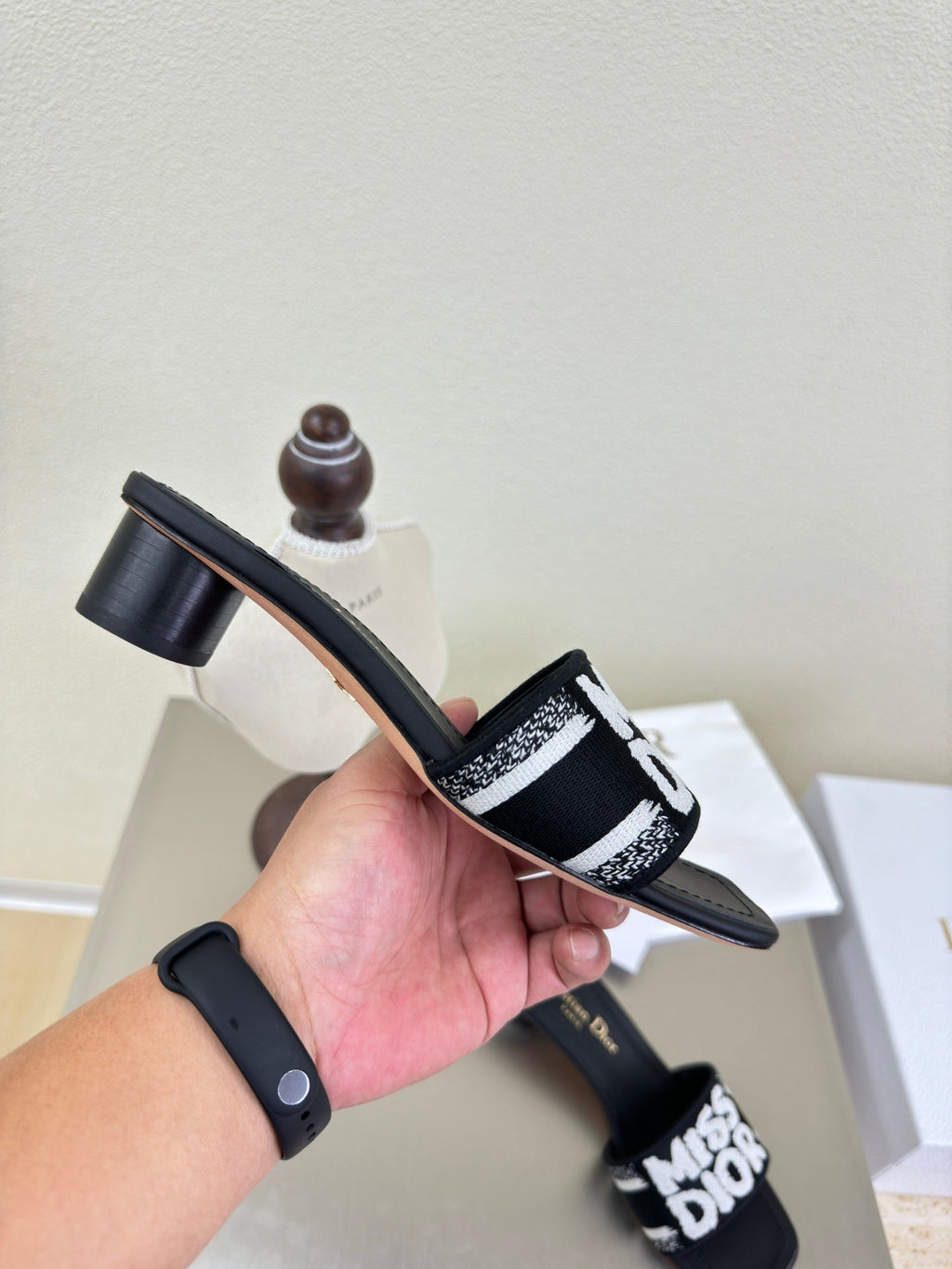 DWAY HEELED SLIDE EMBROIDERED COTTON AND BLACK MISS DIOR ALLOVER MOTIF 35 MM