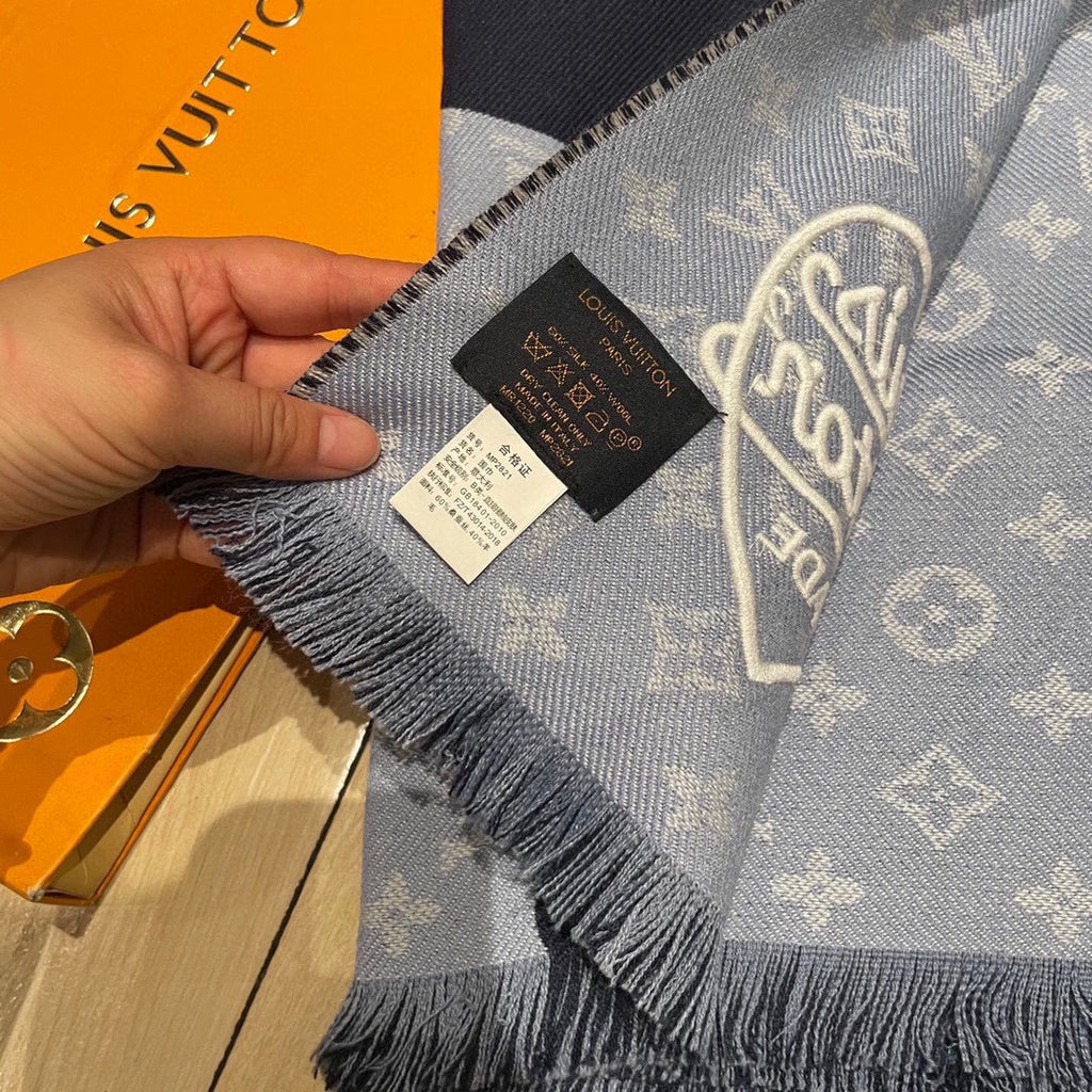 MONOGRAM DRIP 200 CM IN NAVY BLUE WOOL 391068