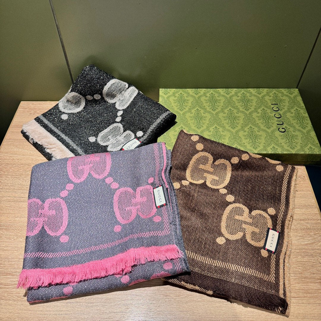 SCARF 195 CM IN BLACK AND LIGHT GRAY GG WOOL LAMÉ JACQUARD 403977