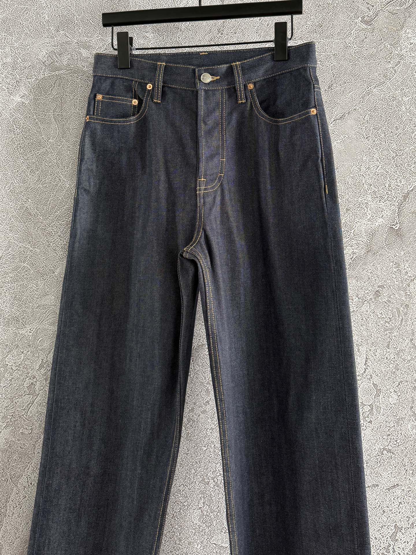 GUCCI JEANS STYLE 131
