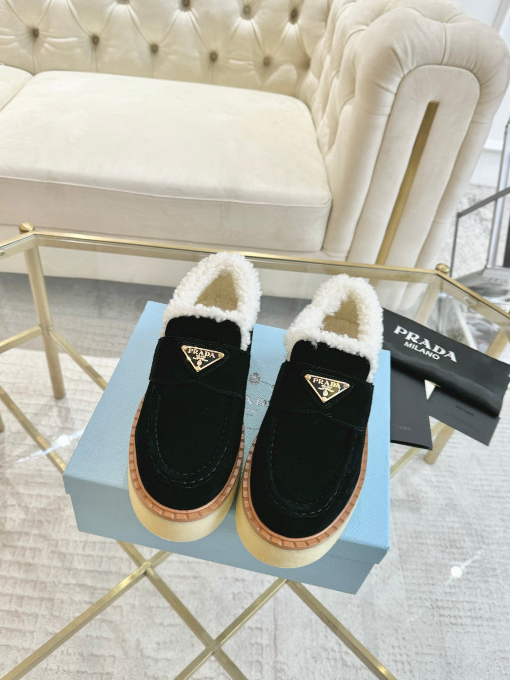 SUEDE LOAFER BLACK WITH SHEARLING LINING