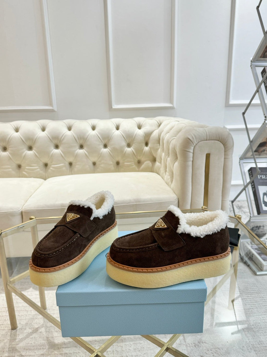 SUEDE LOAFER CHOCOLATE WITH SHEARLING LINING