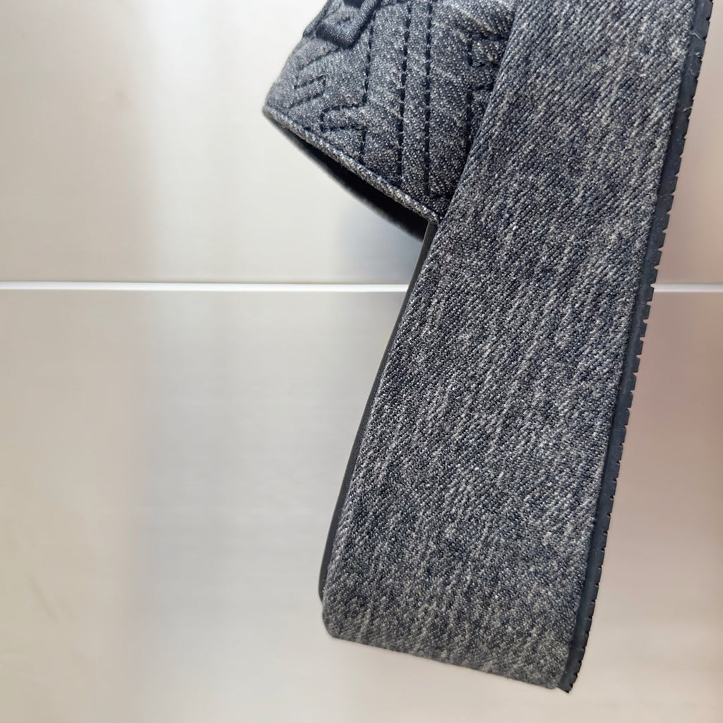 FF Monogram Sunshine 65 Black Fabric Slide