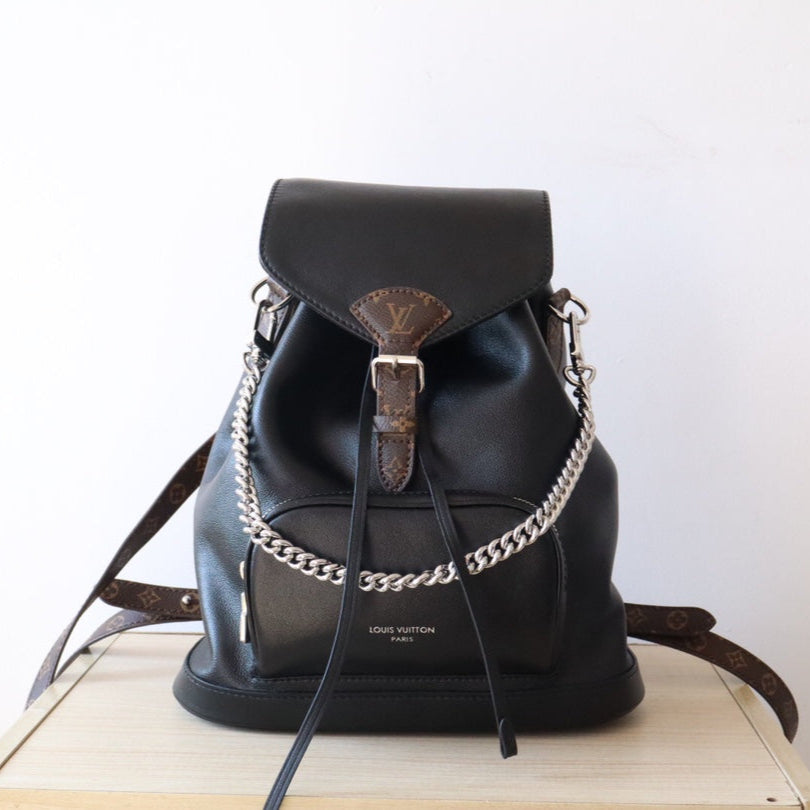 LV 25S MONTSOURIS VIBE 35 IN BLACK LAMBSKIN SILVER HARDWARE
