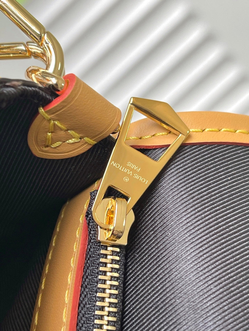 DIANE 25 IN BROWN MONOGRAM CANVAS TANNED COWHIDE