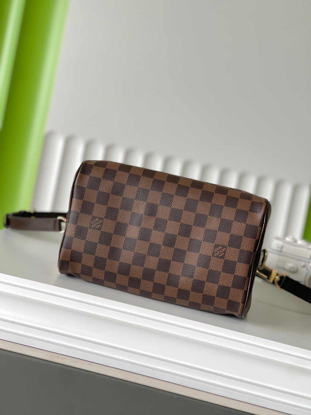 SPEEDY BANDOLIÈRE 25 IN DARK BROWN DAMIER EBENE CANVAS GOLD HARDWARE