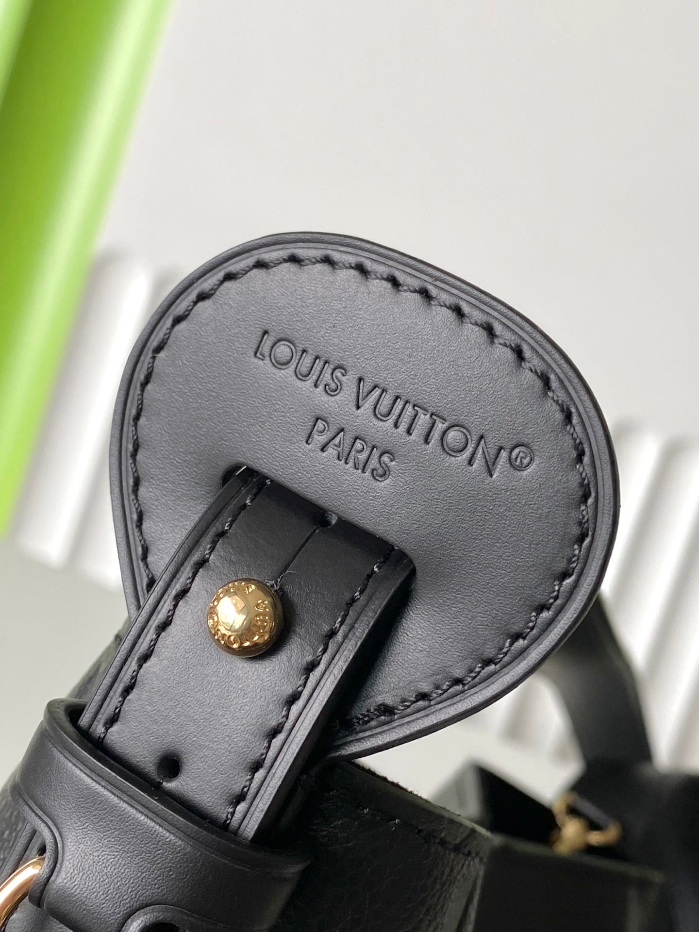 ALL IN BB 18 IN BLACK EMBOSSED COWHIDE GOLD LOCK