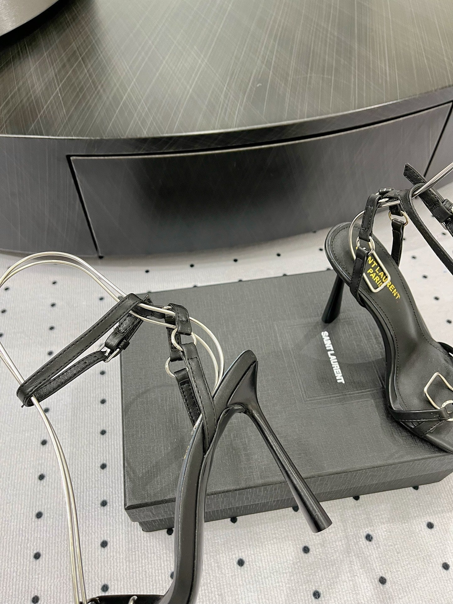 SL ANKLE-BUCKLE HEELED SANDALS BLACK CALFSKIN