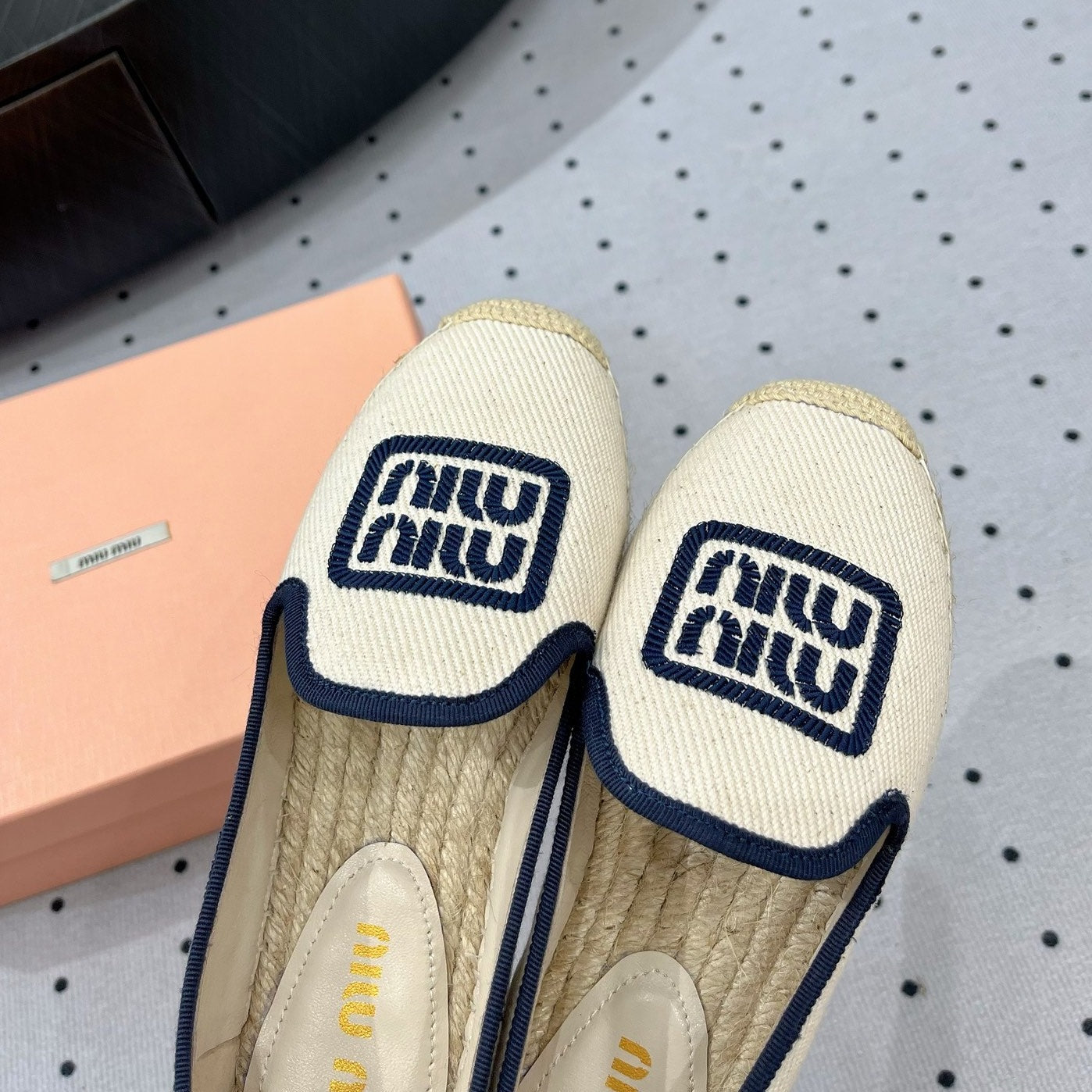 Loafer Shoes Ivory With Navy Border Fabric linen