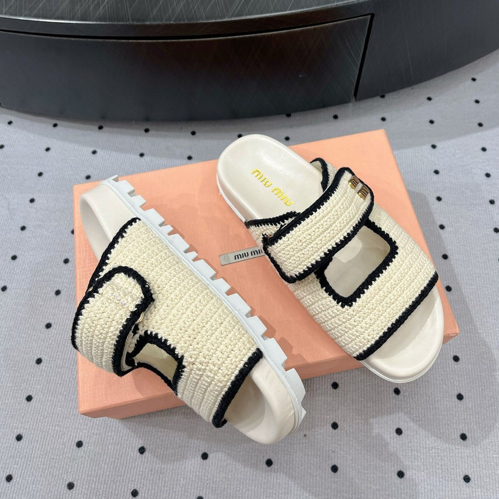 Sandals Ivory With Black Border Fabric