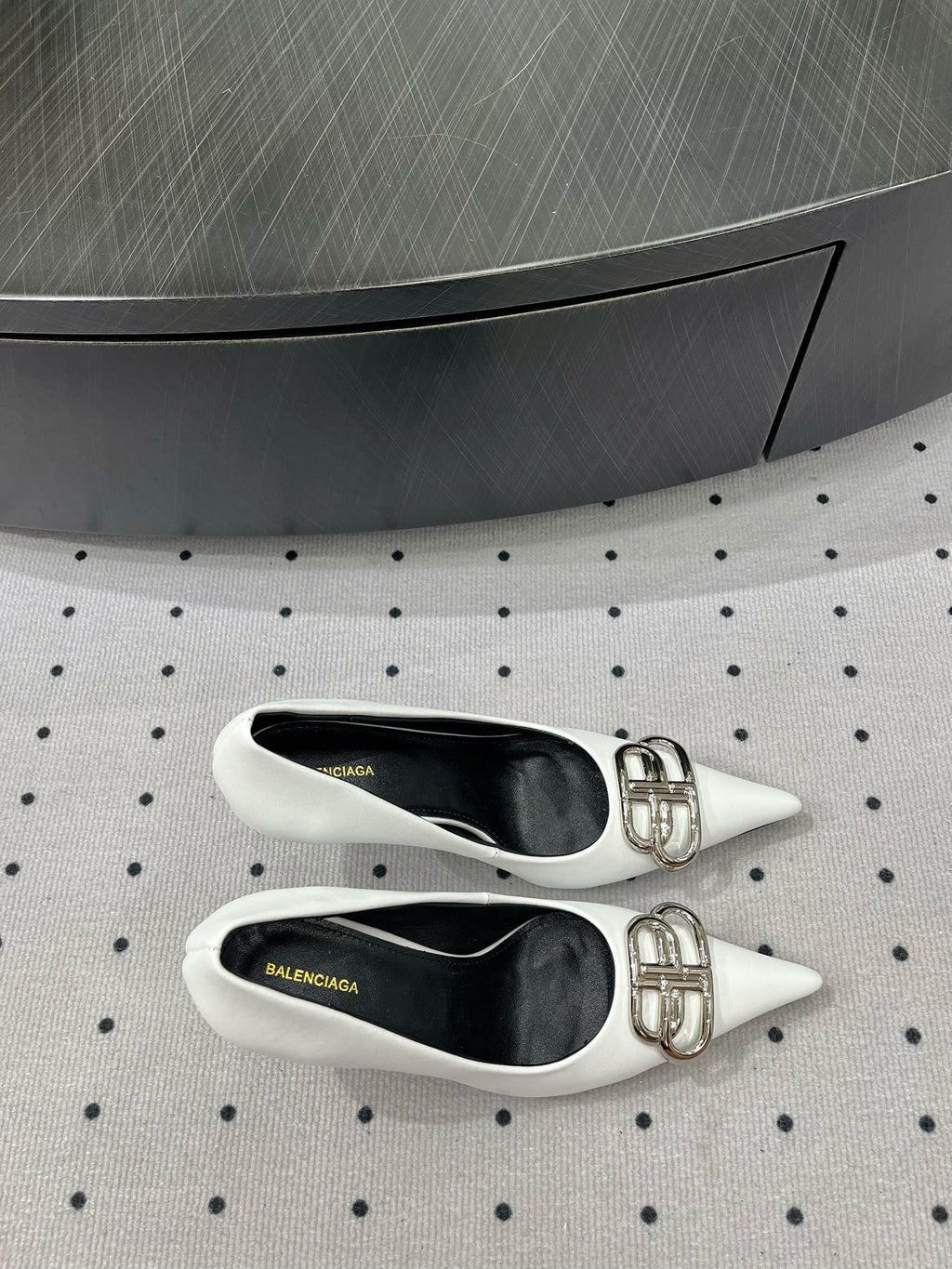 HEELED PUMPS 65 MM IN WHITE GLOSSY CALFSKIN SILVER HARDWARE