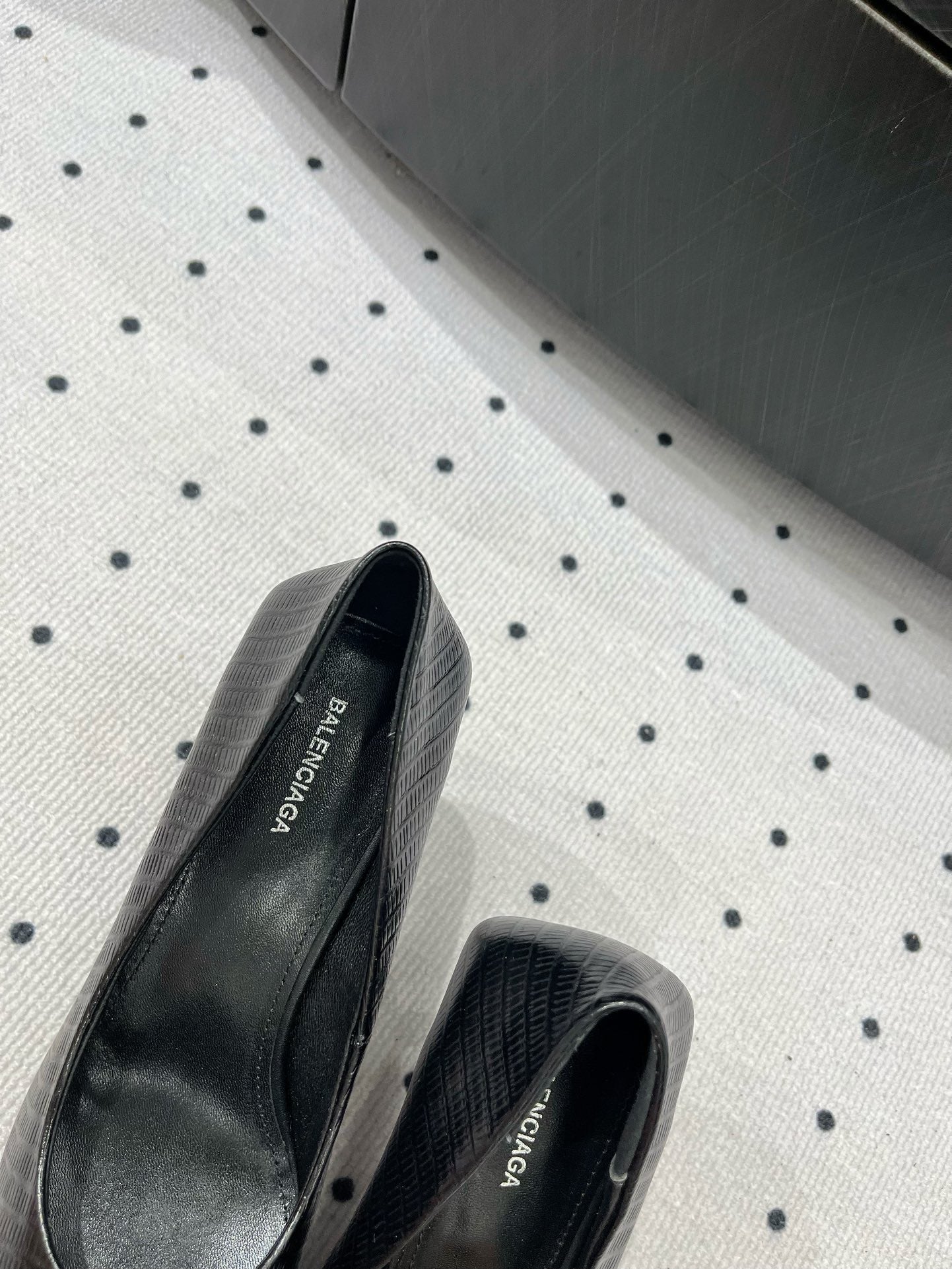 CLASSIC PUMPS 65MM IN BLACK LIZARD PATTERN CALFSKIN