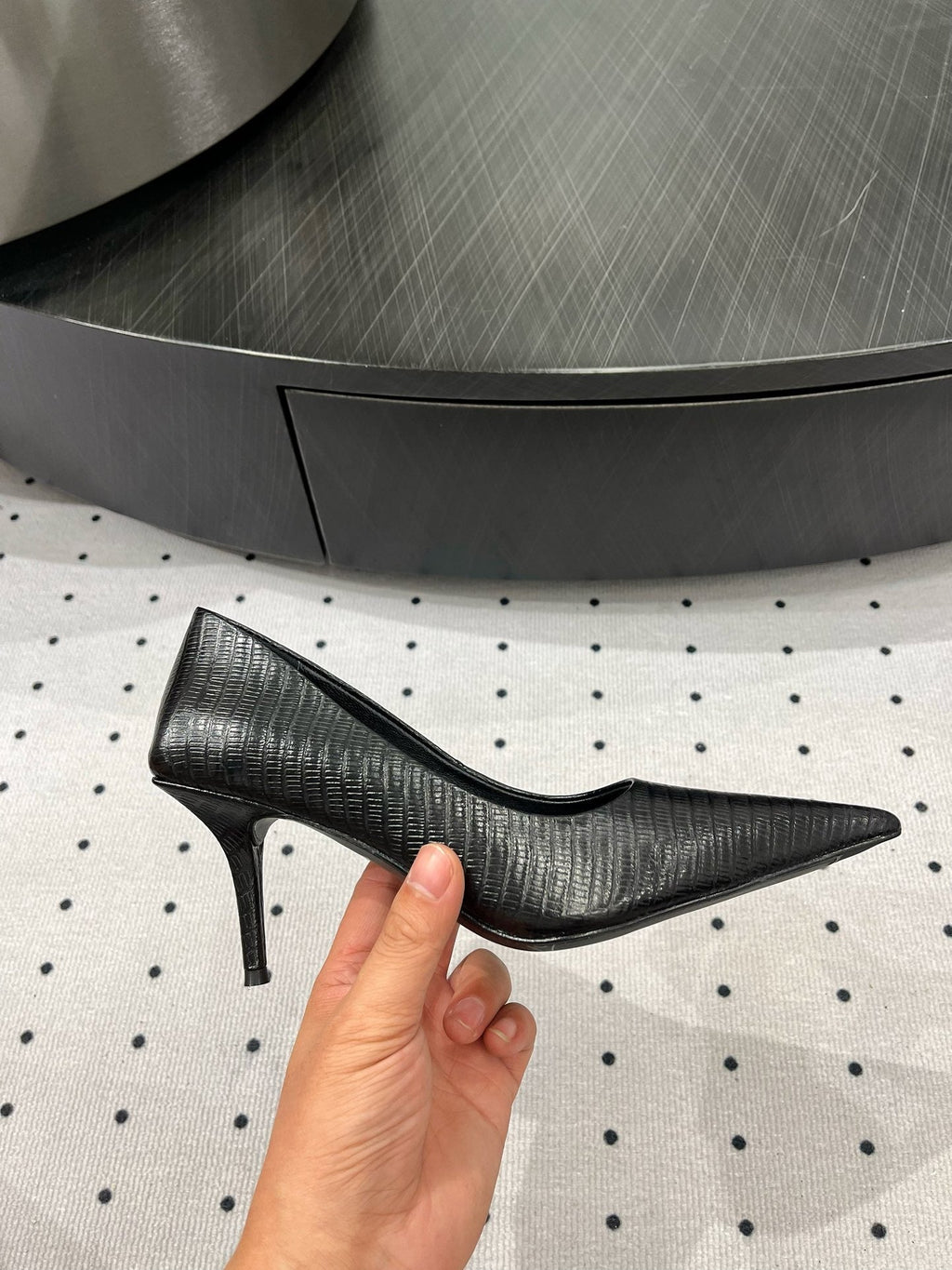 CLASSIC PUMPS 65MM IN BLACK LIZARD PATTERN CALFSKIN