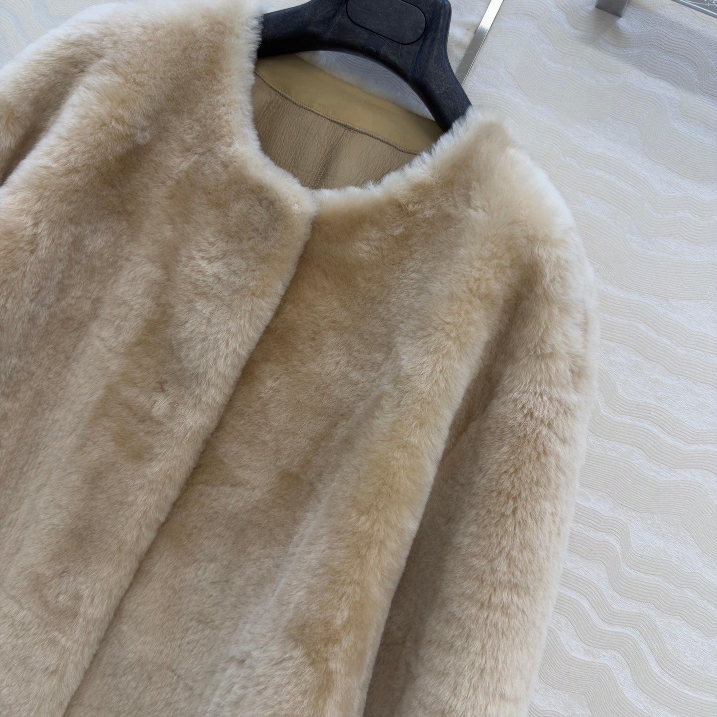 MAX MARA 25S SHEEPSKIN COAT 005