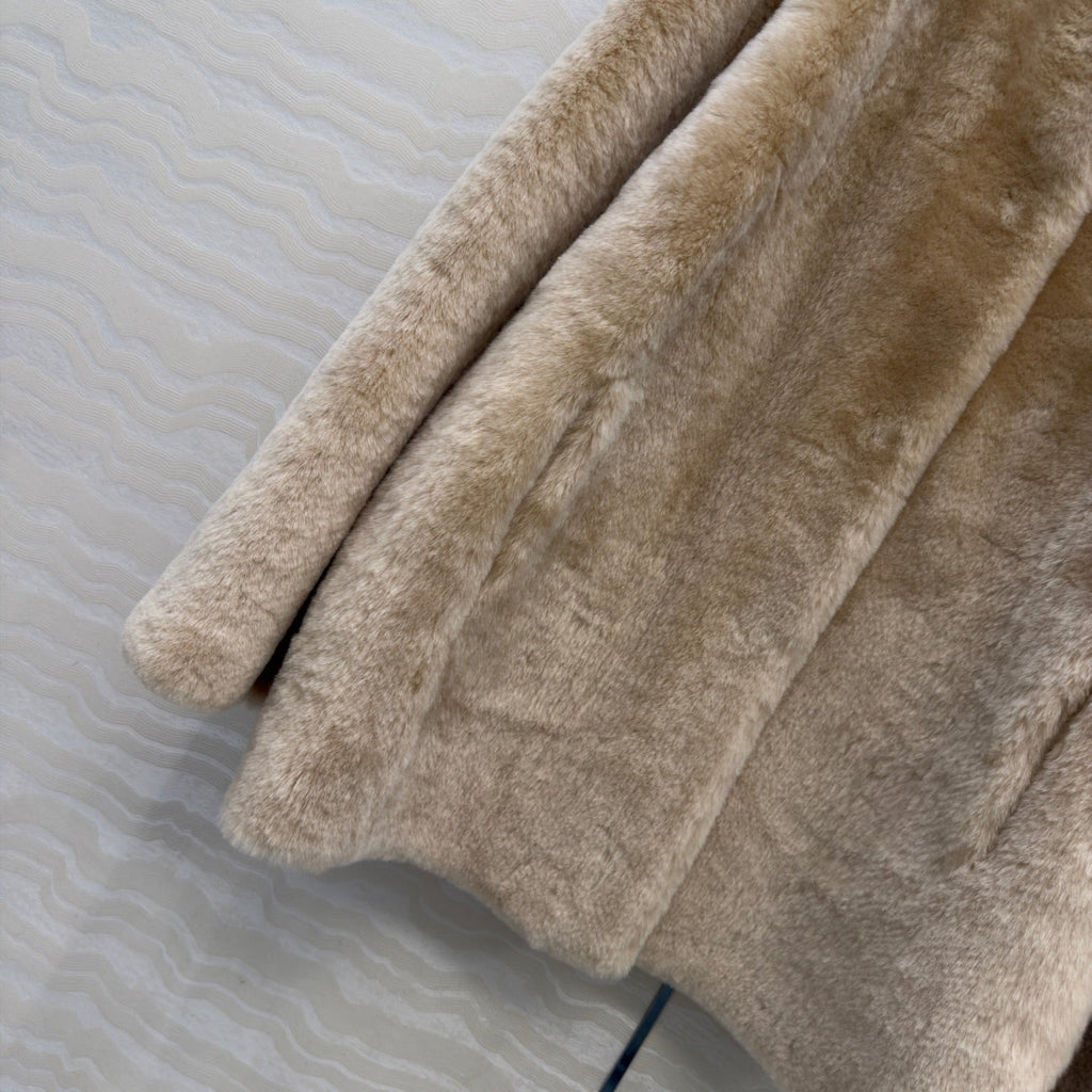 MAX MARA 25S SHEEPSKIN COAT 005