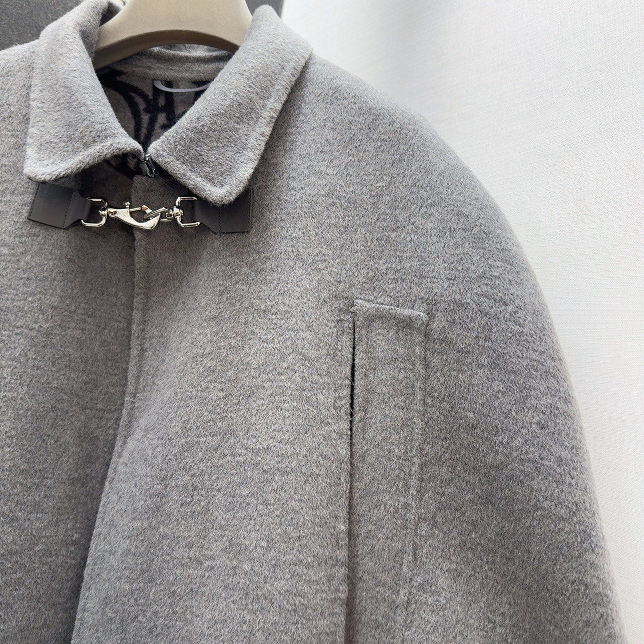 BURBERRY 25S WOOL COAT 327