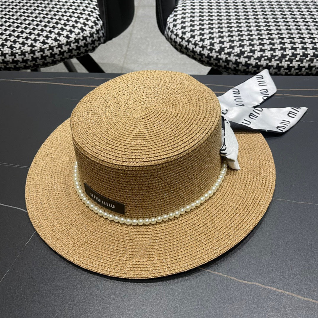 MM SMALL-BRIM STRAW HAT IN BEIGE AND PEARL EMBELLISHED