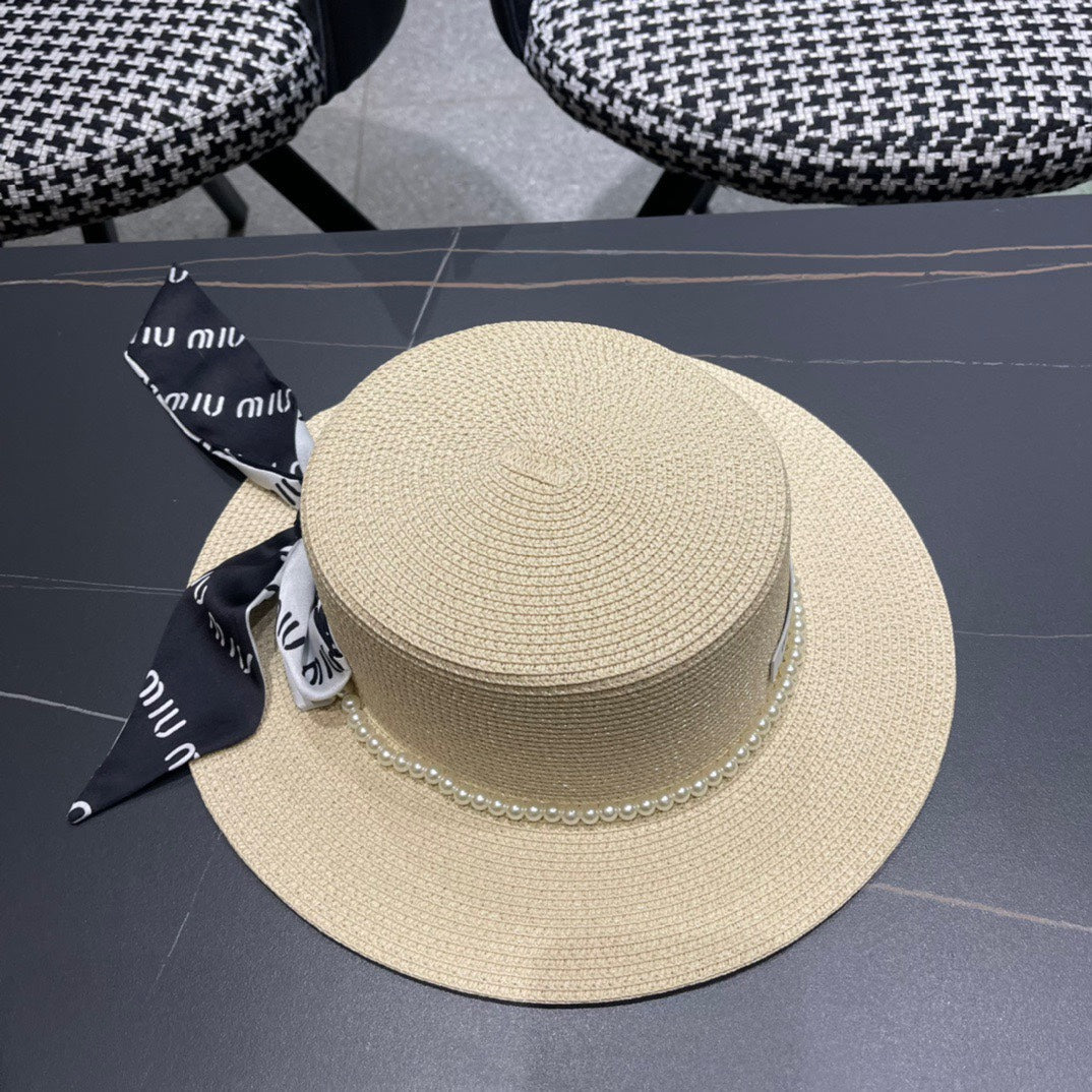 MM SMALL-BRIM STRAW HAT IN LIGHT BEIGE AND PEARL EMBELLISHED