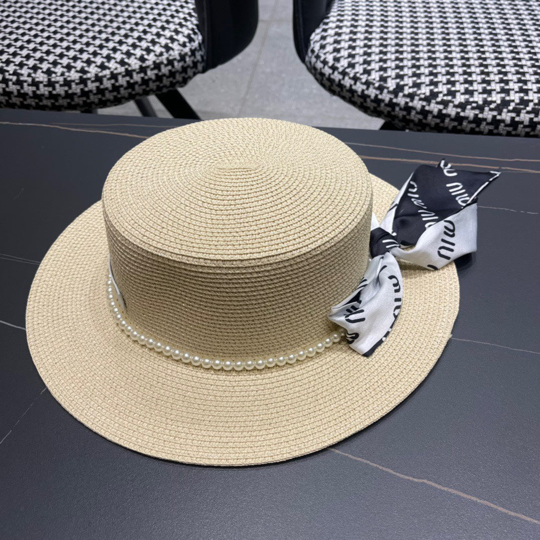 MM SMALL-BRIM STRAW HAT IN LIGHT BEIGE AND PEARL EMBELLISHED