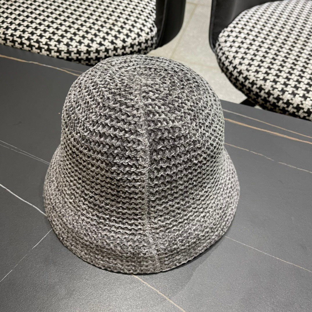 BUCKET HAT IN STEEL GRAY WOOL 389116