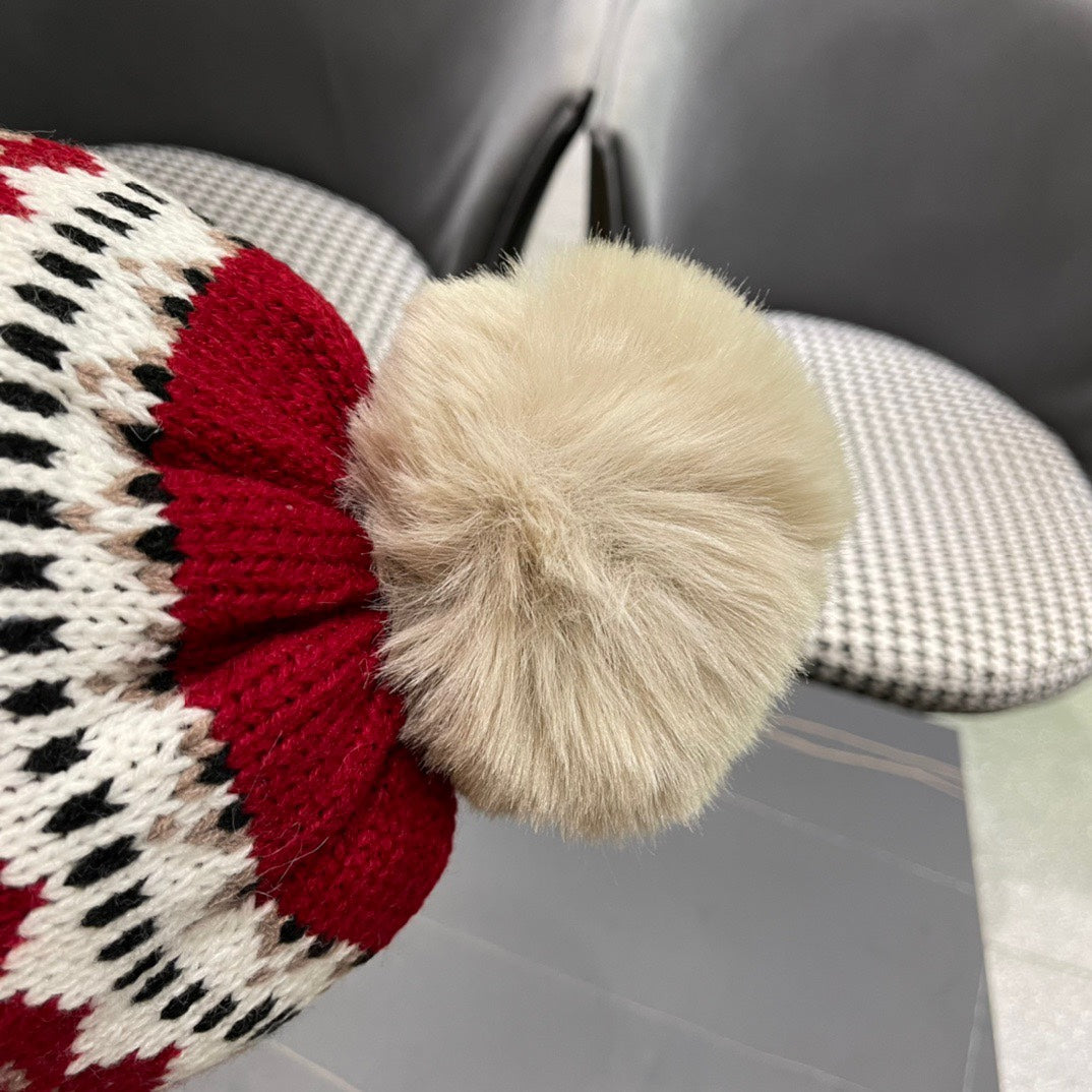 PLUSH EARMUFFS HAT IN COLORFUL WOOL AND RABBIT FUR 408169