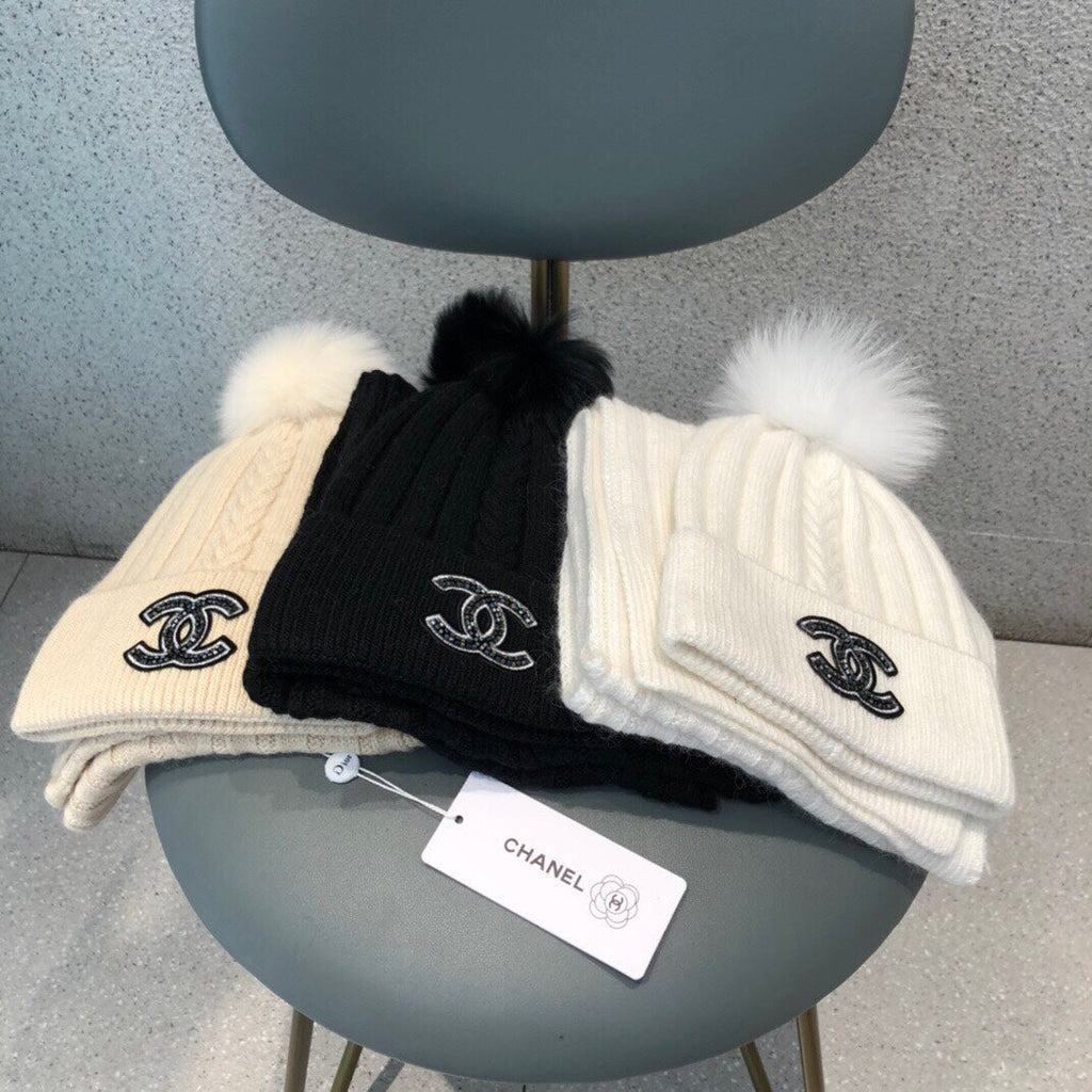 SET SCARF AND HAT IN WHITE WOOL 420820