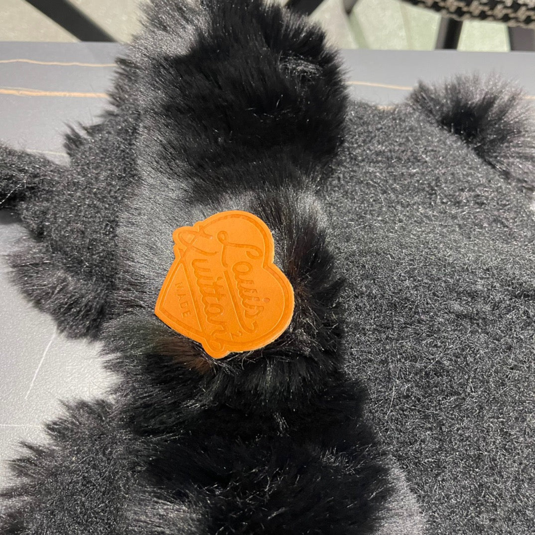 BEANIE HAT IN BLACK WOOL AND LAMB FUR 427792