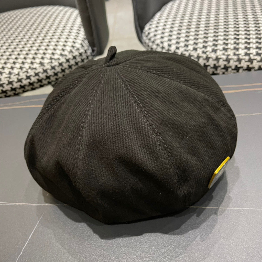 BERET HAT IN BLACK CORDUROY 429844