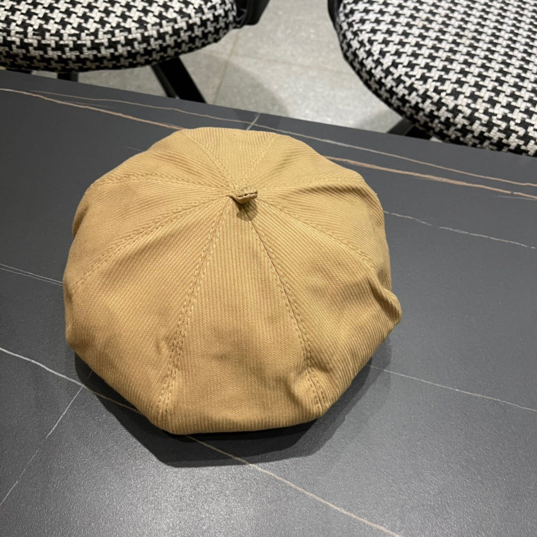 BERET HAT IN CIDER BROWN CORDUROY 429845