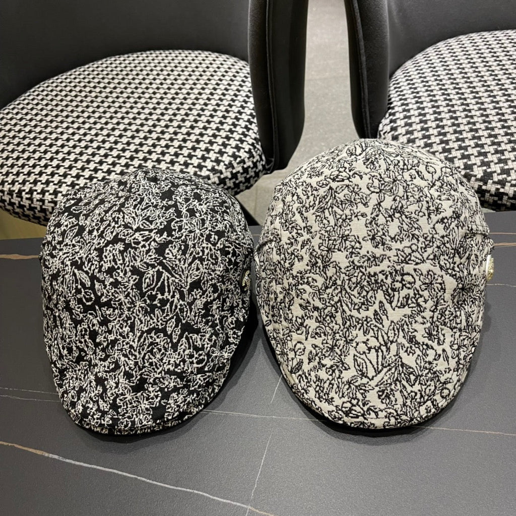 BAKER BOY CAP IN WHITE MIX BLACK FABRIC 431518