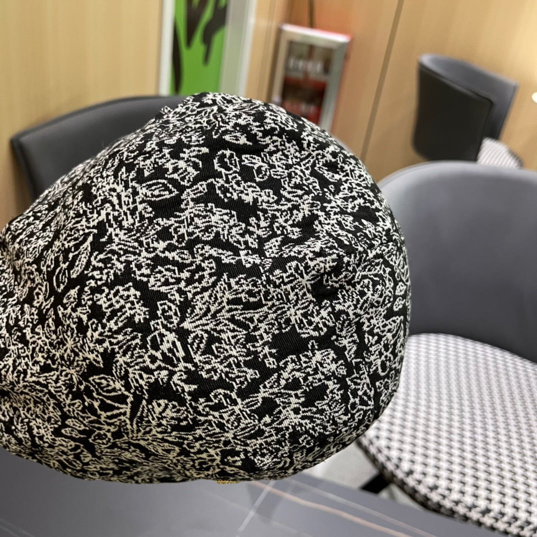 BAKER BOY CAP IN BLACK MIX WHITE FABRIC 431519