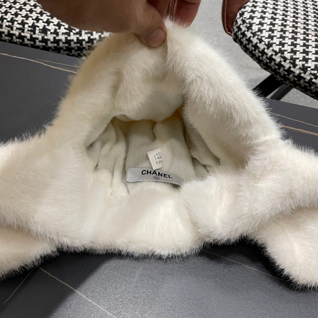 PLUSH WINTER HAT COLORFUL 431201