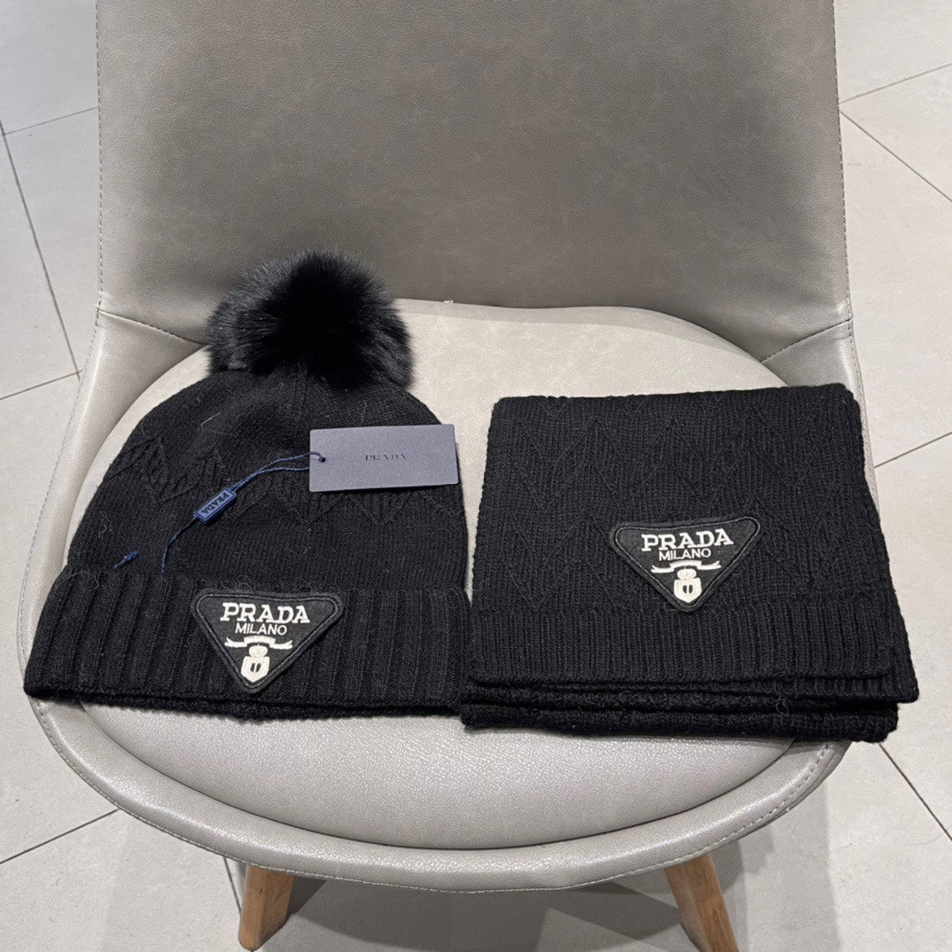 SET SCARF AND HAT IN BLACK CASHMERE AND RABBIT FUR 433246