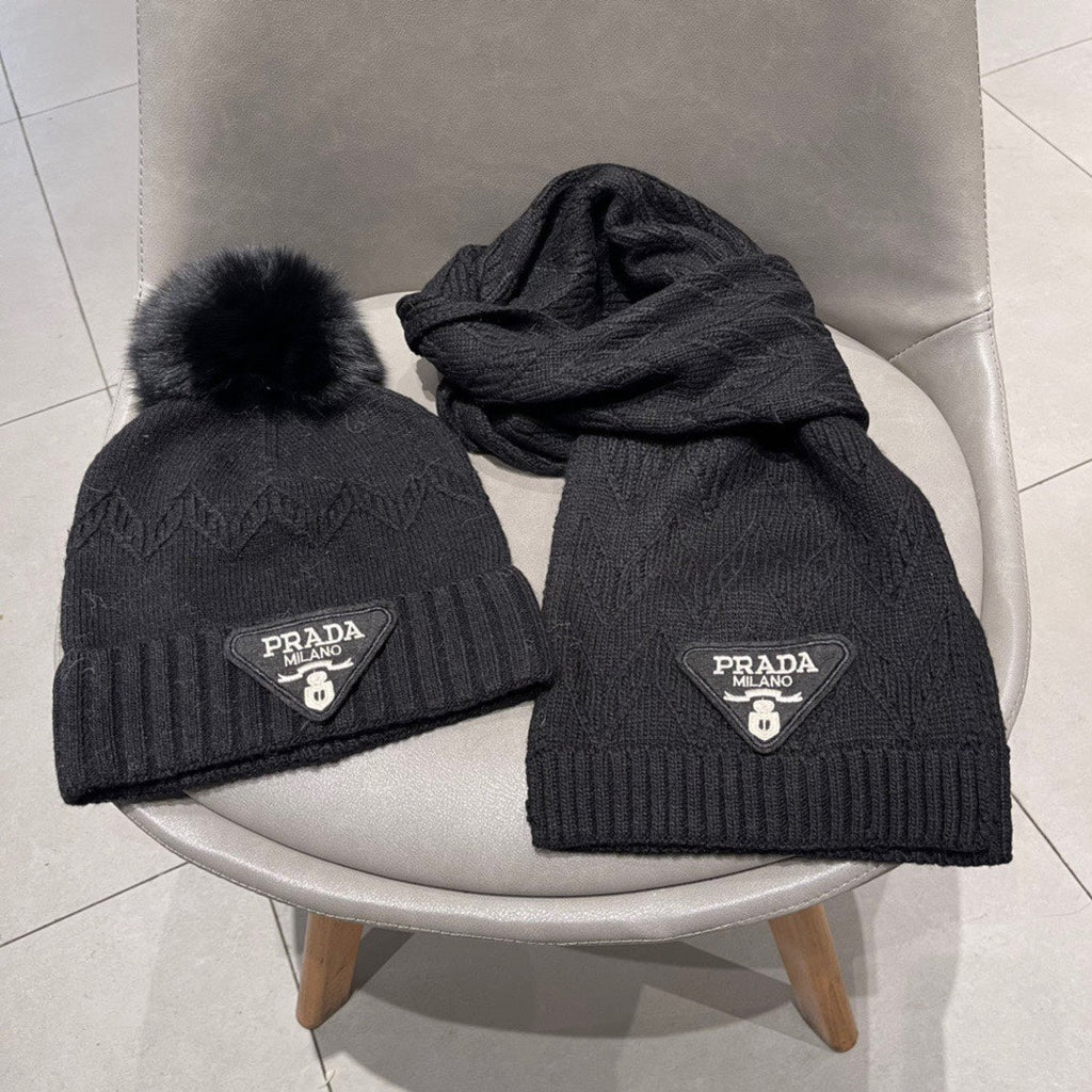 SET SCARF AND HAT IN BLACK CASHMERE AND RABBIT FUR 433246