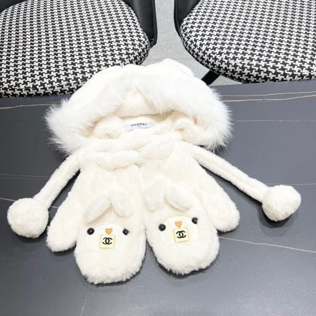 THREE-PIECE SET IN WHITE FLEECE AND WOOL 433195