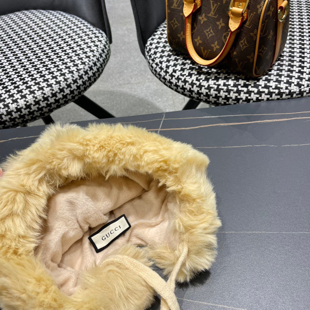 DEERSTALKER HAT IN COOKIE TAN WOOL AND FLEECE 434697