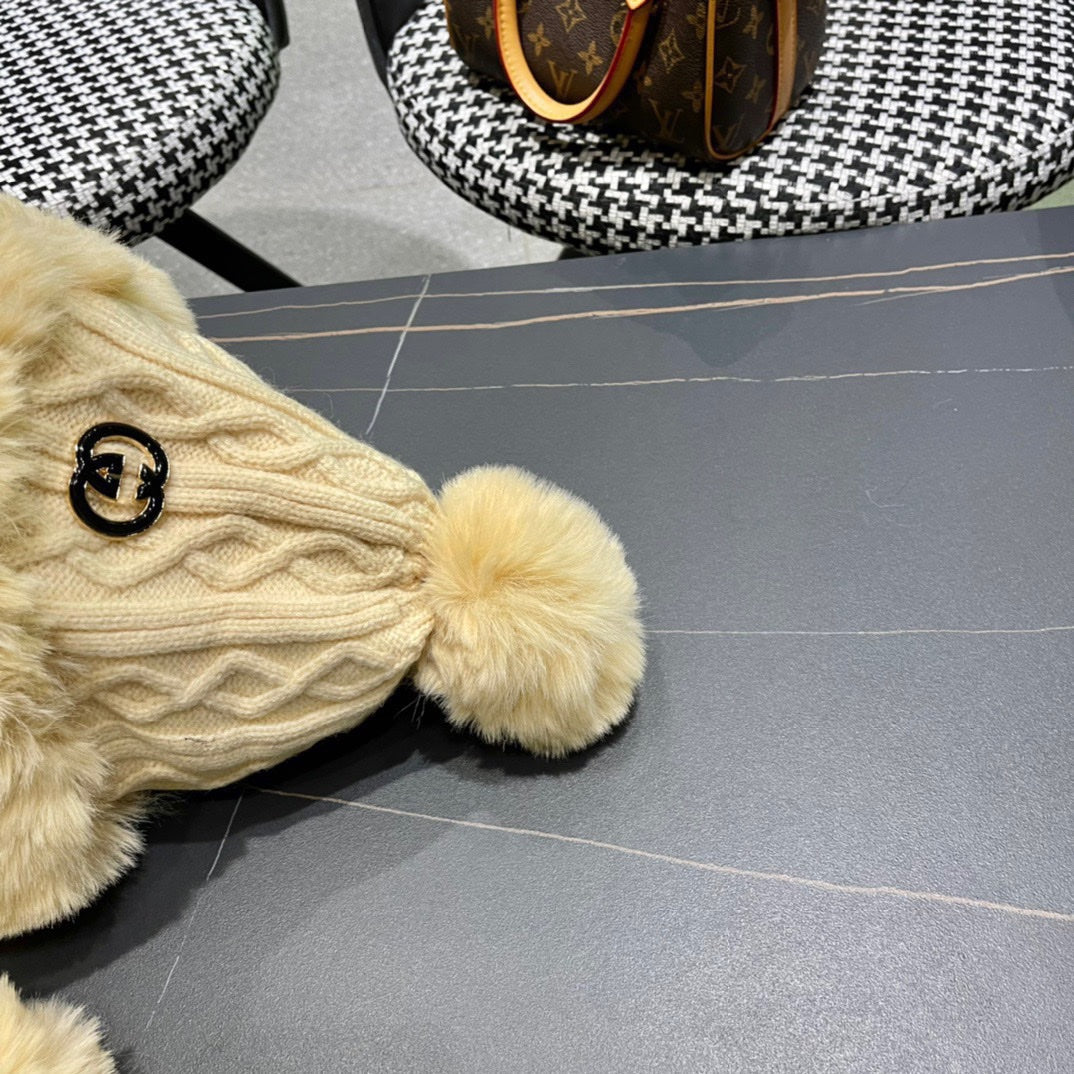 DEERSTALKER HAT IN COOKIE TAN WOOL AND FLEECE 434697