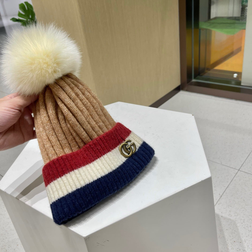 BEANIE HAT IN COLORFUL WOOL 434721