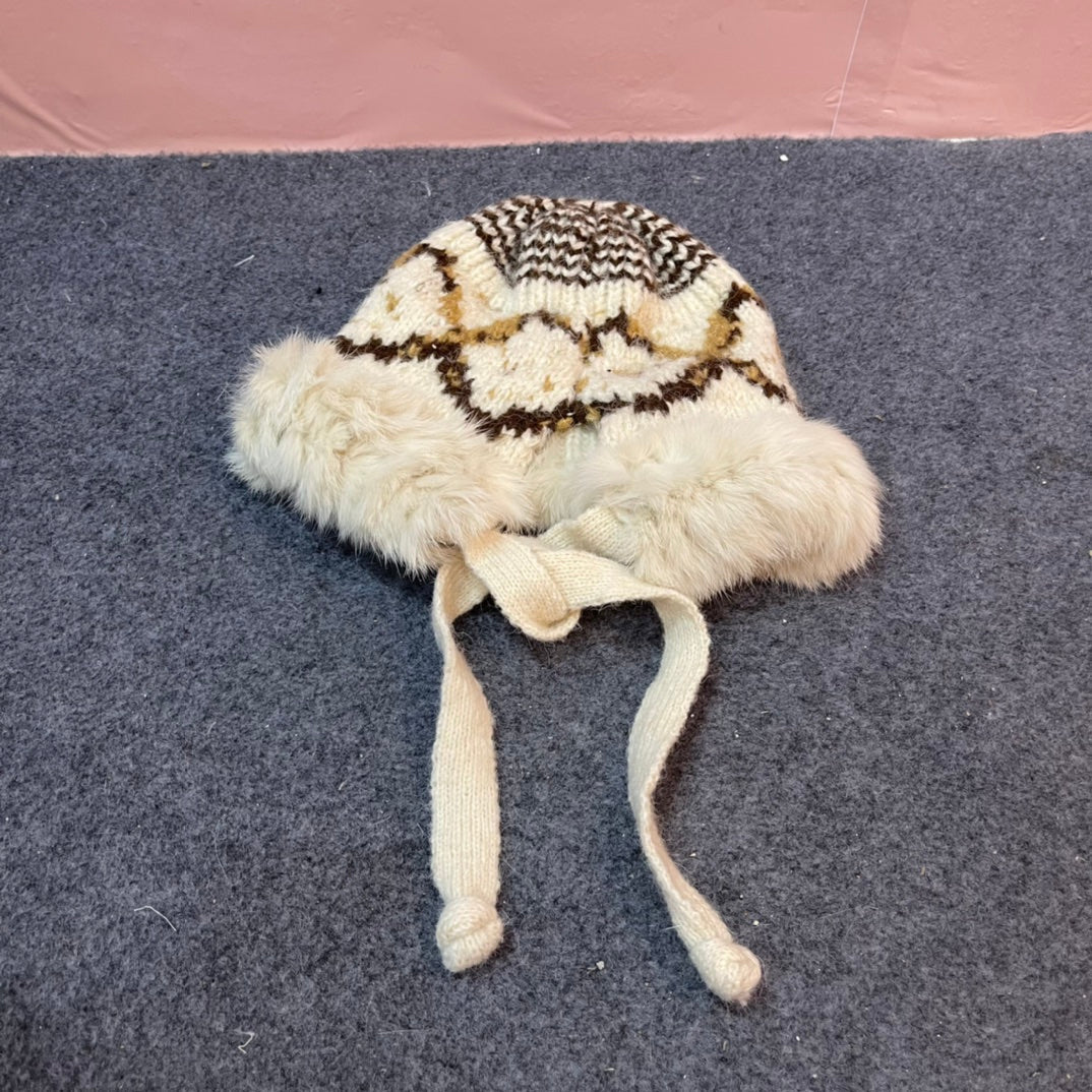 KNITTED WOOL HAT COLORFUL 436579