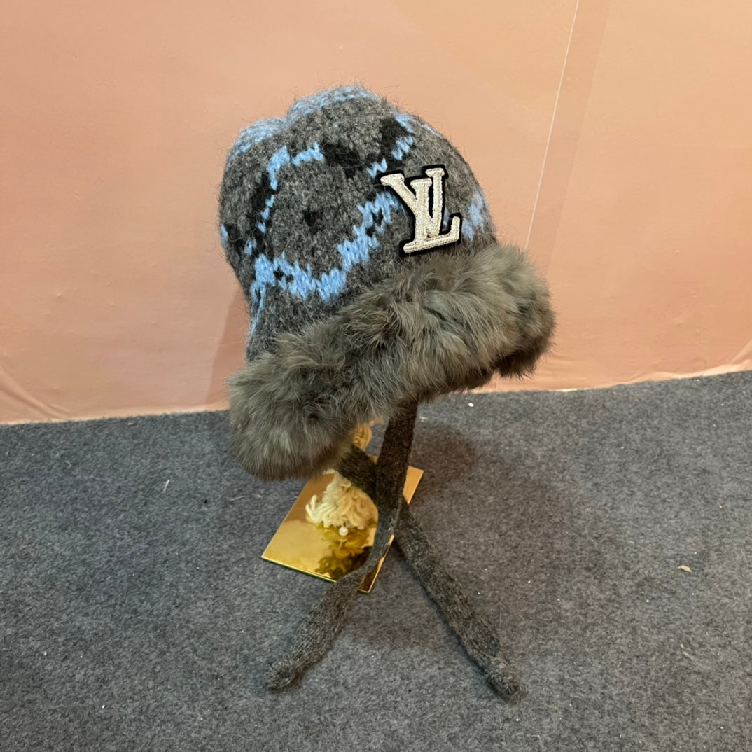 KNITTED WOOL HAT COLORFUL 436582