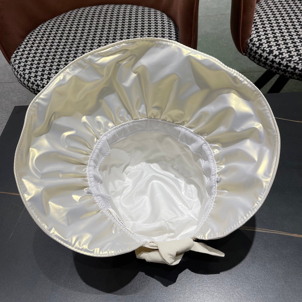 CELINE 25S BUCKET HAT 734983 IN WHITE