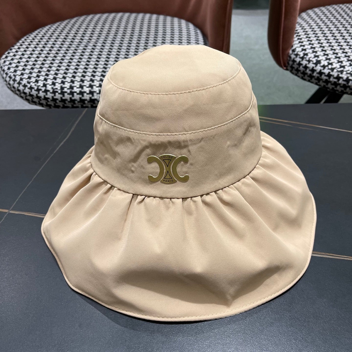 CELINE 25S BUCKET HAT 734982 IN BEIGE