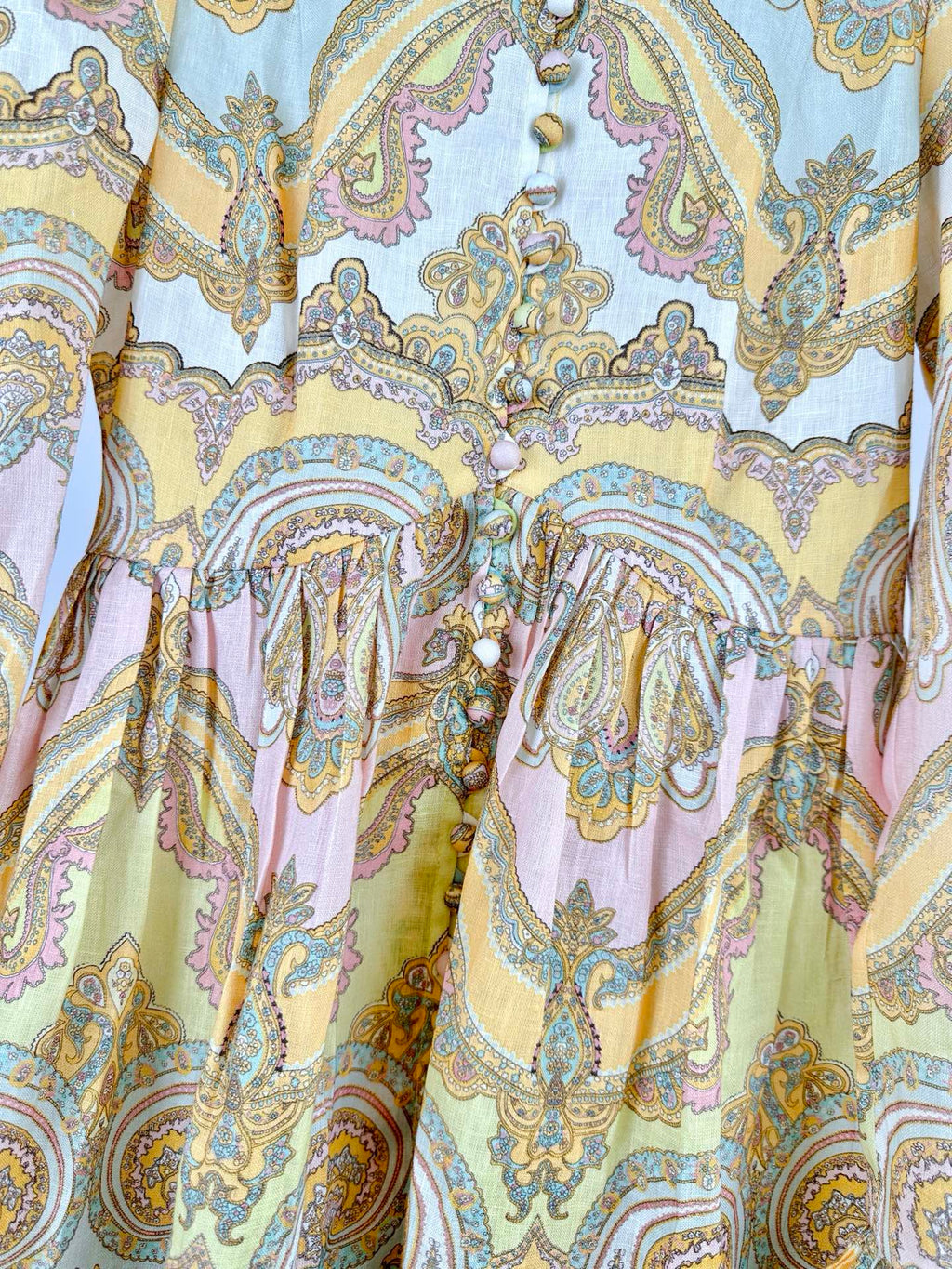 HIGH-NECK LONG-SLEEVE PRINTED DRESS IN PURPLE AND YELLOW